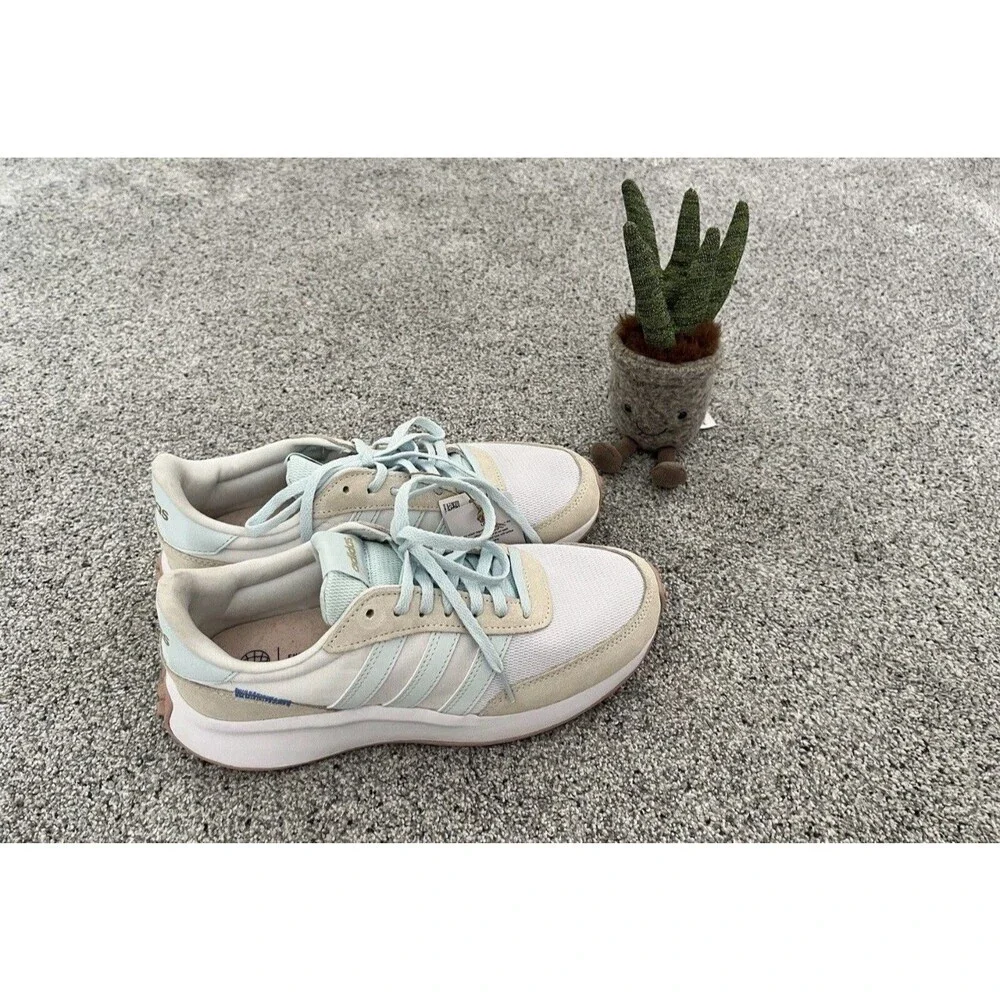 Adidas Womens Run 70s GX1724 White Running Shoes Sneakers Size 10